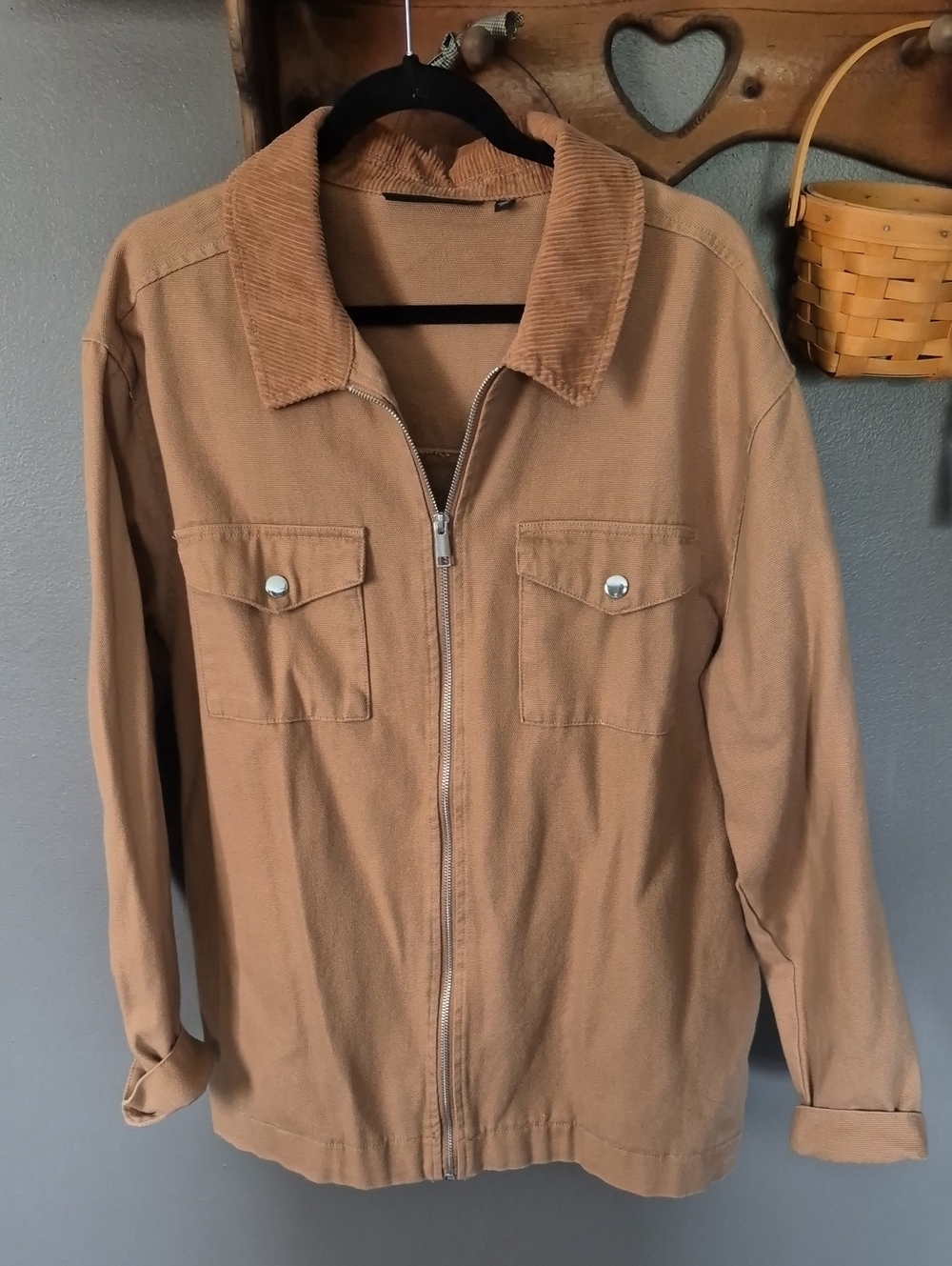 Men's Tan Zip-Front Jacket with Corduroy Collar